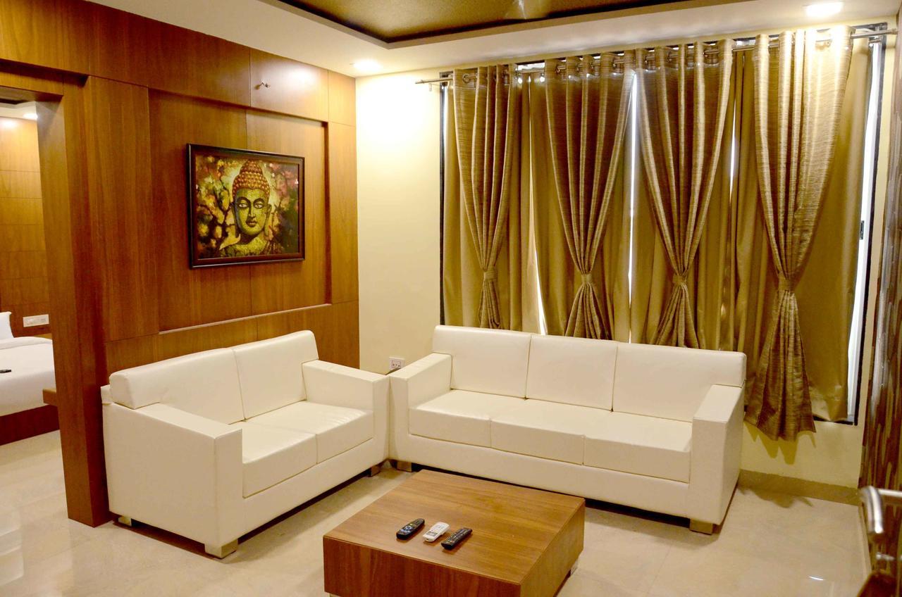 Hotel Shikhar Darshan Ujjain Exterior photo