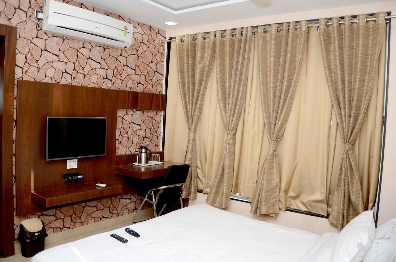 Hotel Shikhar Darshan Ujjain Exterior photo